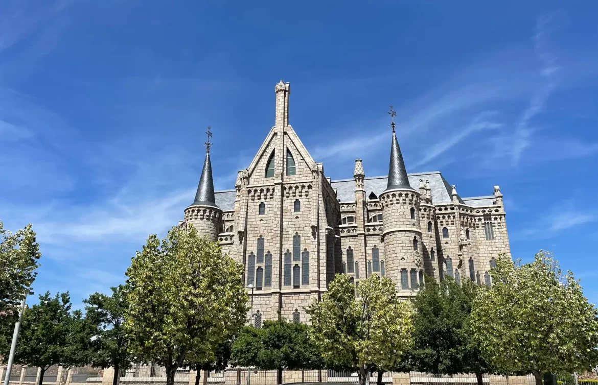 Palacio-Graudi-Creatividad-Activa