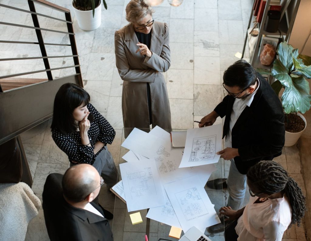 ejercicios-iniciar-brainstorming-creatividad-activa